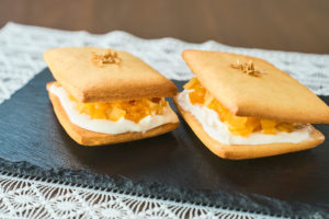「かんぴょうとオレンジのクッキーサンド」